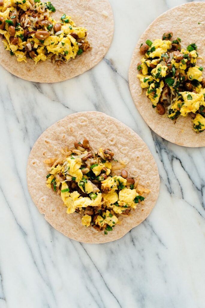 egg and veg breakfast burrito recipe